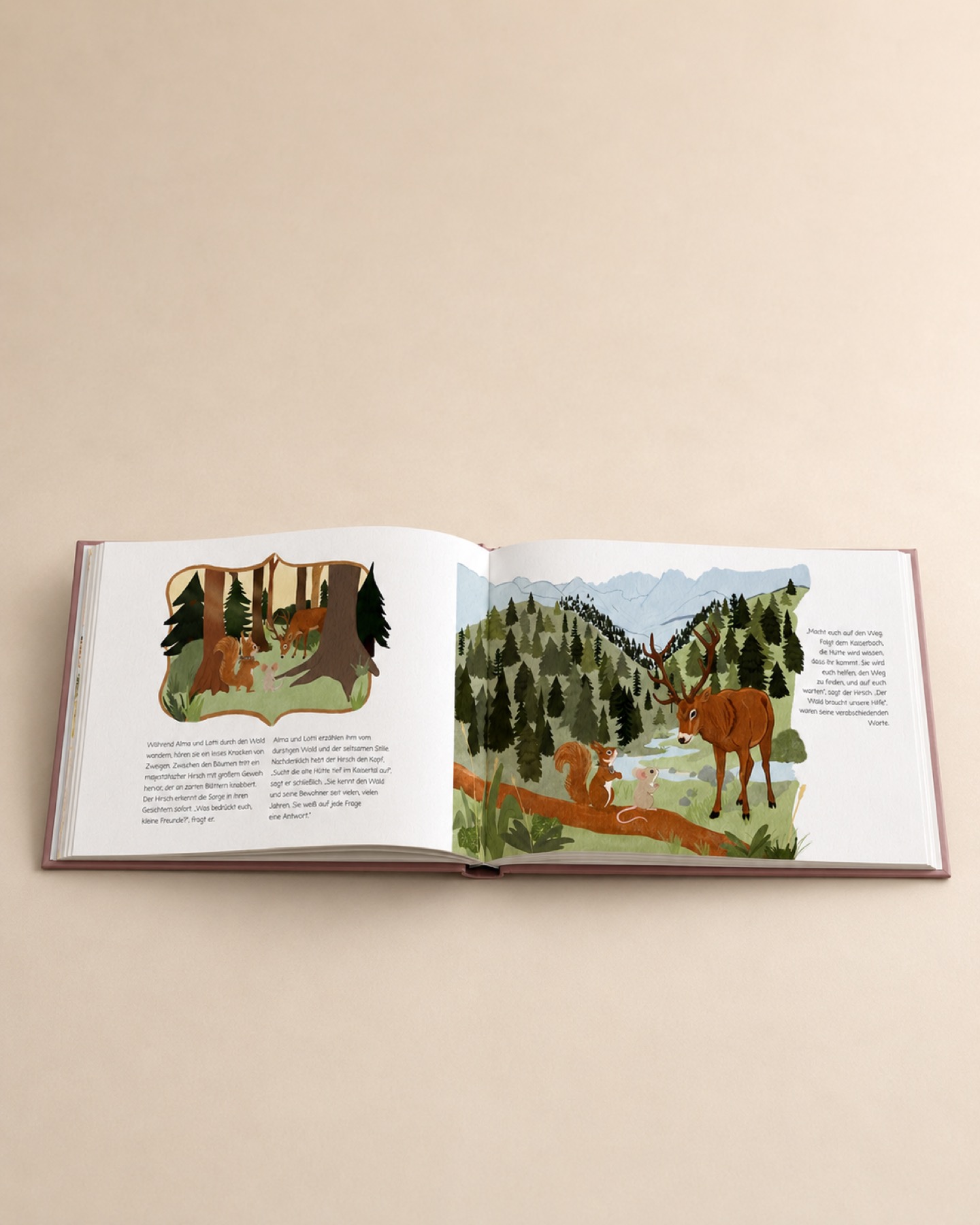 Offenes ALMA Buch mit Wald und Tieren